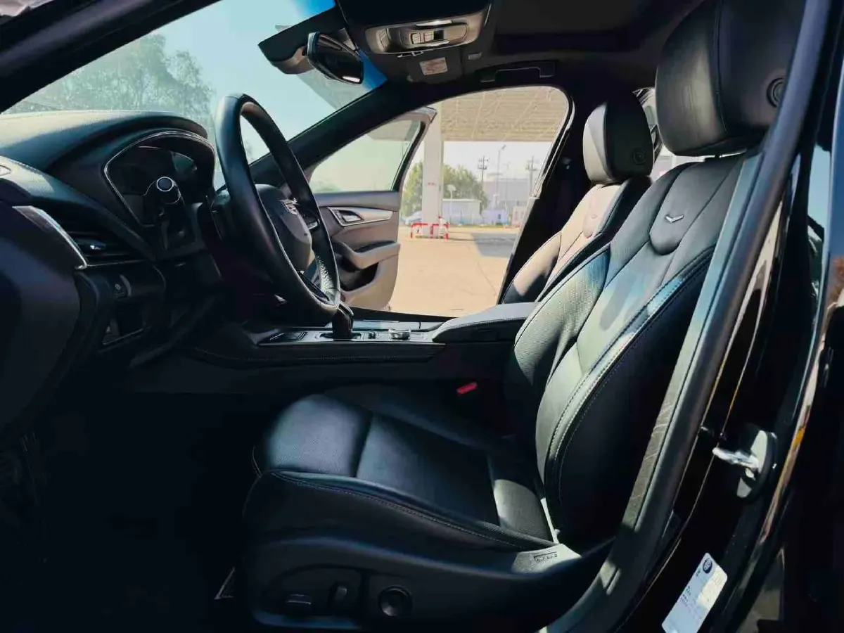 2022 Cadillac CT5 2.0T 237HP L4 10AT,autocango,china used car exporter,china ev exporter,chinese used car exporter,chinese used ev exporter