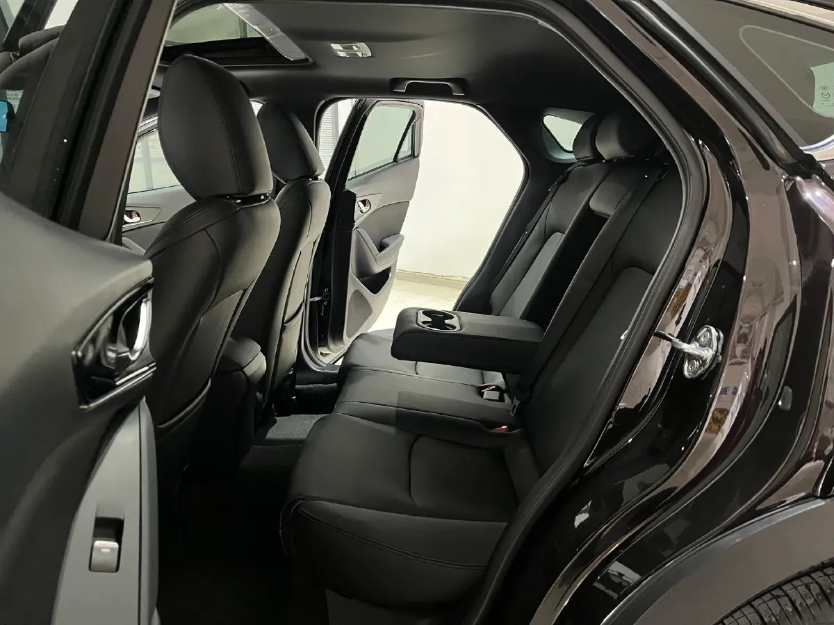 2021 Mazda CX-4 2.0L 158HP L4 6AT,autocango,china used car exporter,china ev exporter,chinese used car exporter,chinese used ev exporter