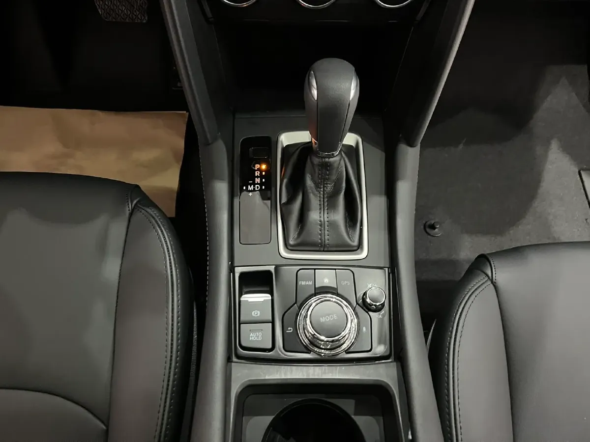 2021 Mazda CX-4 2.0L 158HP L4 6AT,autocango,china used car exporter,china ev exporter,chinese used car exporter,chinese used ev exporter