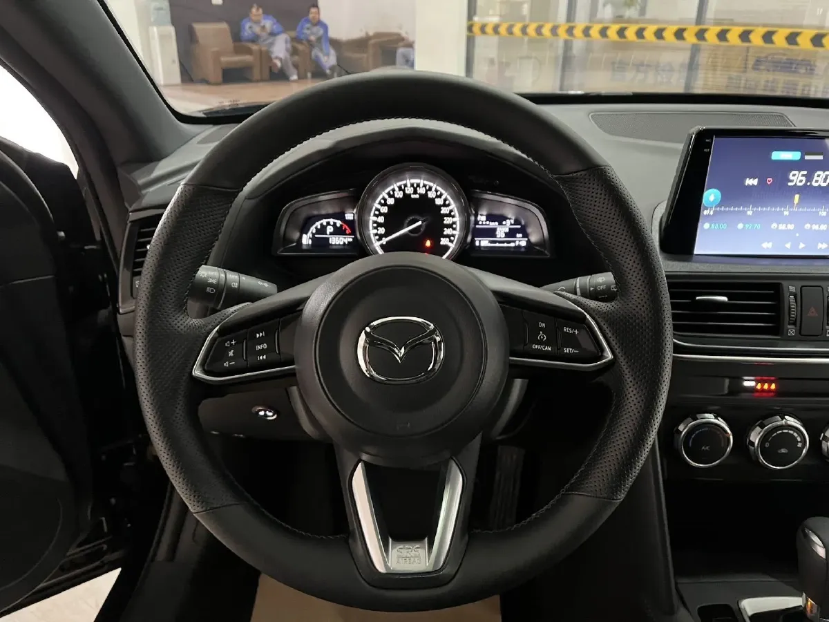 2021 Mazda CX-4 2.0L 158HP L4 6AT,autocango,china used car exporter,china ev exporter,chinese used car exporter,chinese used ev exporter