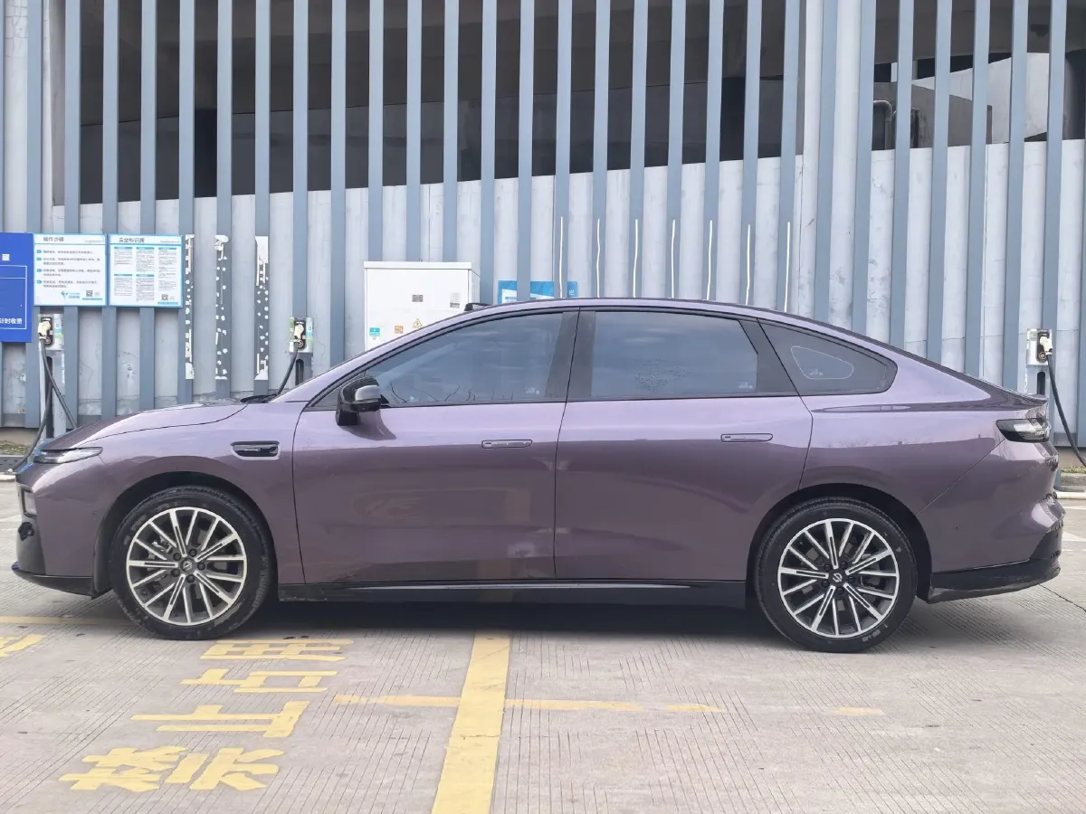 2026 Leapmotor Lafa5 BEV,autocango,china used car exporter,china ev exporter,chinese used car exporter,chinese used ev exporter