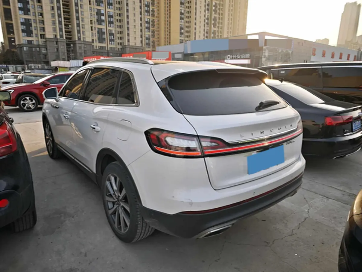2019 Lincoln Nautilus 2.0T 235HP L4 8AT,autocango,china used car exporter,china ev exporter,chinese used car exporter,chinese used ev exporter