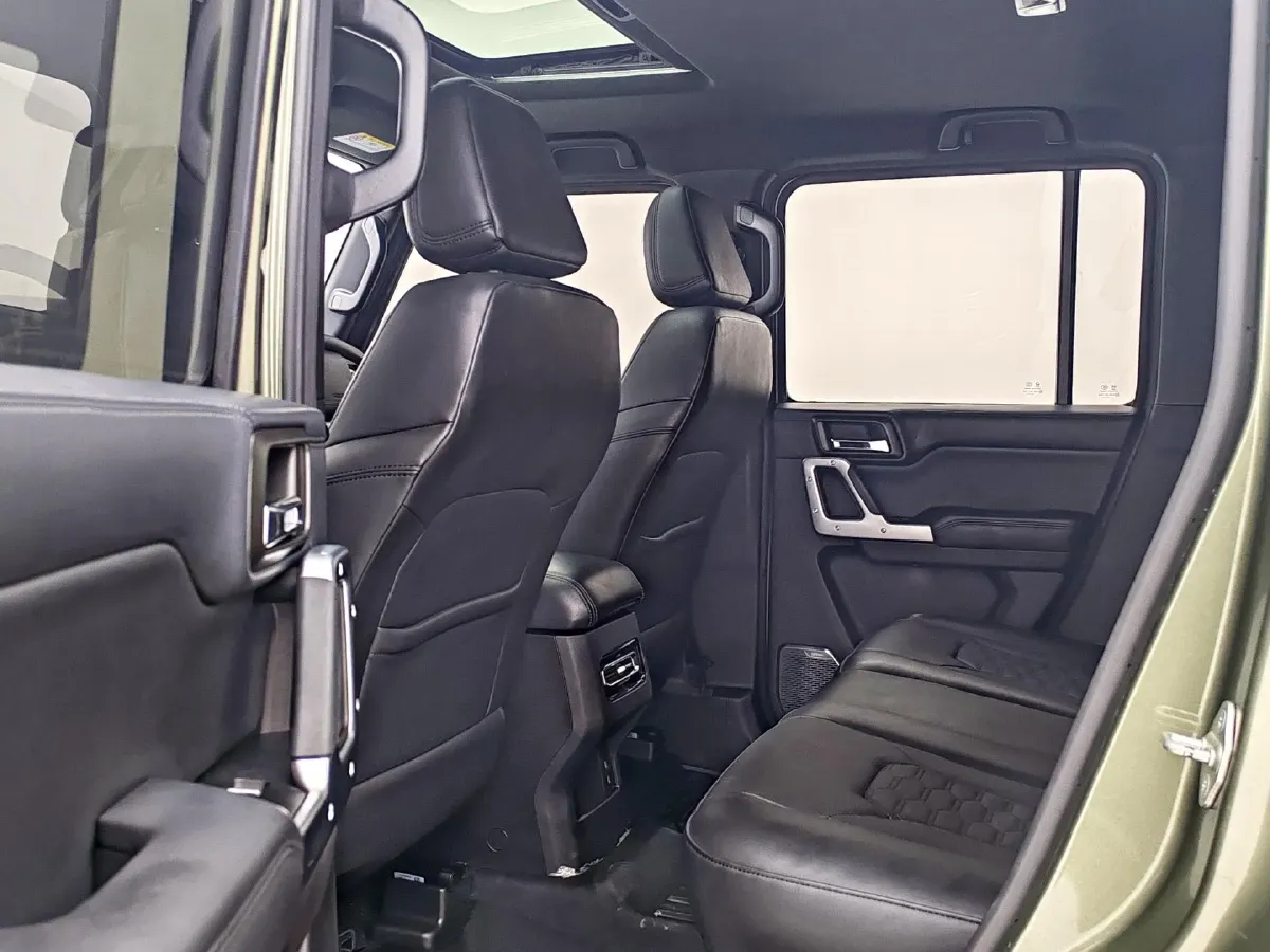 2024 212 212 T01 2.0T 252HP L4 8AT,autocango,china used car exporter,china ev exporter,chinese used car exporter,chinese used ev exporter