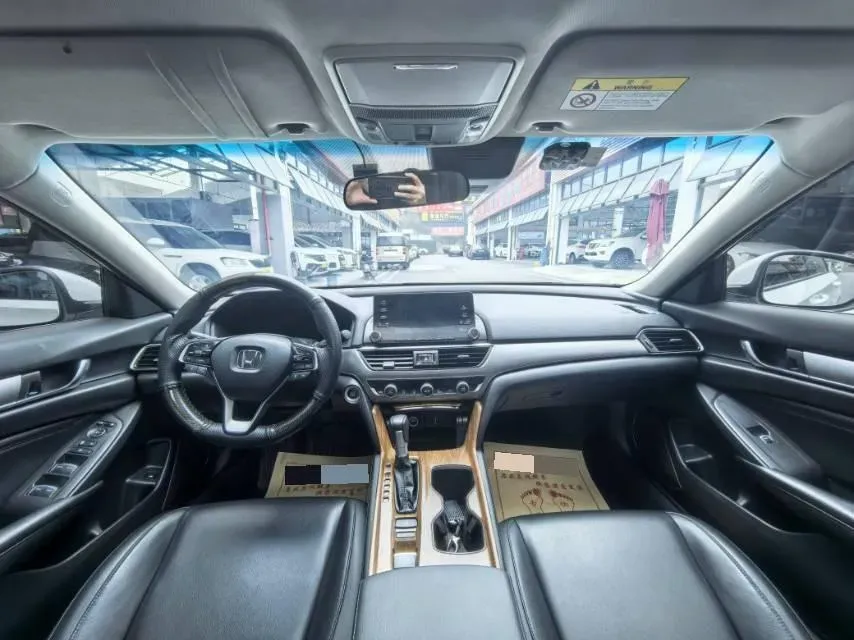 2018 Honda Accord 1.5T 194HP L4 CVT,autocango,china used car exporter,china ev exporter,chinese used car exporter,chinese used ev exporter