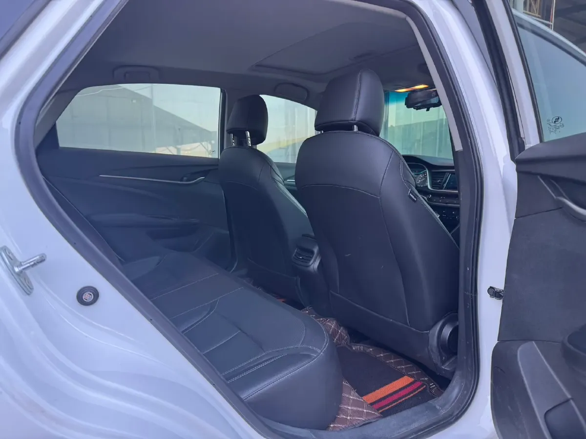 2021 Buick Excelle 1.5L 113HP L4 6AT,autocango,china used car exporter,china ev exporter,chinese used car exporter,chinese used ev exporter