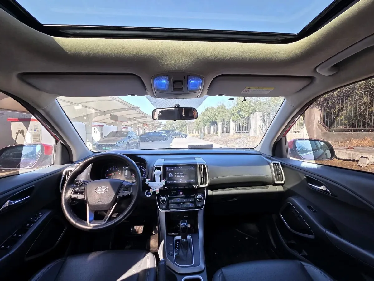 2018 Hyundai ix35 2.0L 160HP L4 6AT,autocango,china used car exporter,china ev exporter,chinese used car exporter,chinese used ev exporter