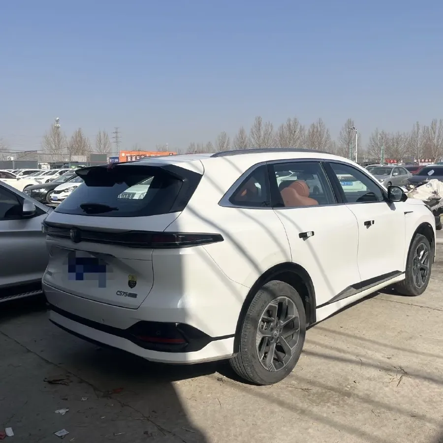 2025 ChangAn CS75 Plus 1.5T 192HP L4 8AT,autocango,china used car exporter,china ev exporter,chinese used car exporter,chinese used ev exporter