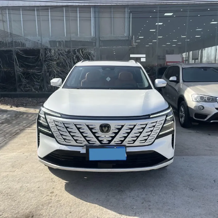 2025 ChangAn CS75 Plus 1.5T 192HP L4 8AT,autocango,china used car exporter,china ev exporter,chinese used car exporter,chinese used ev exporter