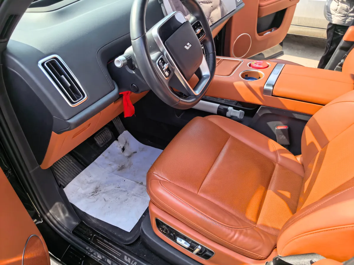 2023 Li L8 Range Extended 154HP REEV 40.9KWH,autocango,china used car exporter,china ev exporter,chinese used car exporter,chinese used ev exporter