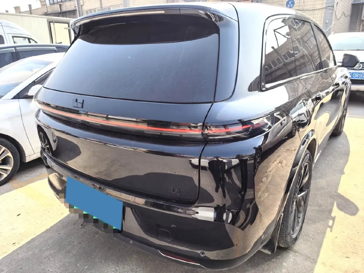 2023 Li L8 Range Extended 154HP REEV 40.9KWH,autocango,china used car exporter,china ev exporter,chinese used car exporter,chinese used ev exporter