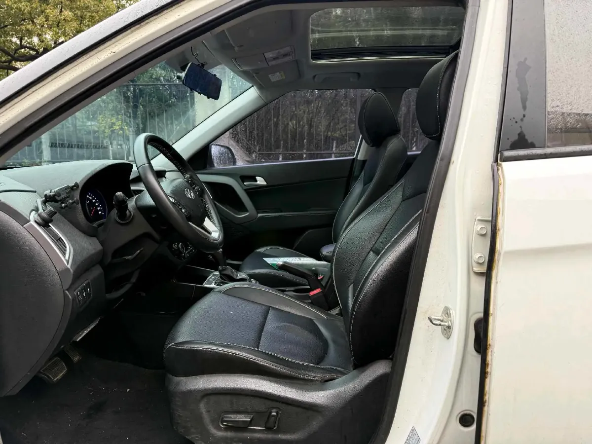 2017 Hyundai ix25 1.6L 125HP L4 6AT,autocango,china used car exporter,china ev exporter,chinese used car exporter,chinese used ev exporter