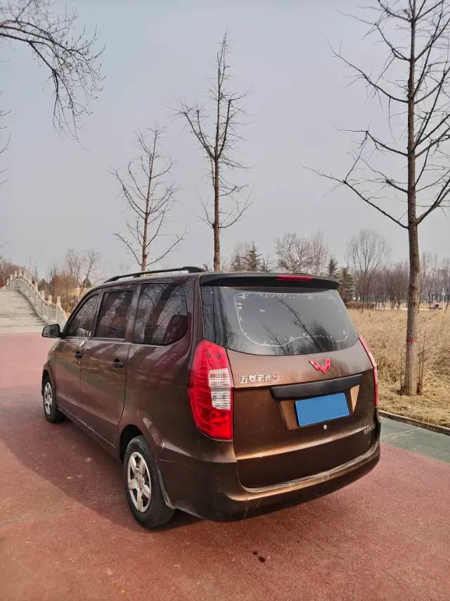 2015 WuLing HongGuang 1.5L 112HP L4 5MT,autocango,china used car exporter,china ev exporter,chinese used car exporter,chinese used ev exporter