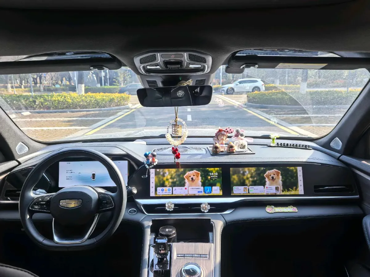 2025 Geely Monjaro 2.0T 238HP L4 8AT,autocango,china used car exporter,china ev exporter,chinese used car exporter,chinese used ev exporter