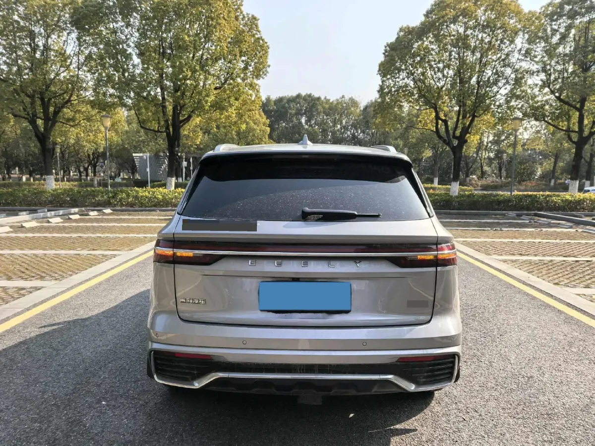 2025 Geely Monjaro 2.0T 238HP L4 8AT,autocango,china used car exporter,china ev exporter,chinese used car exporter,chinese used ev exporter