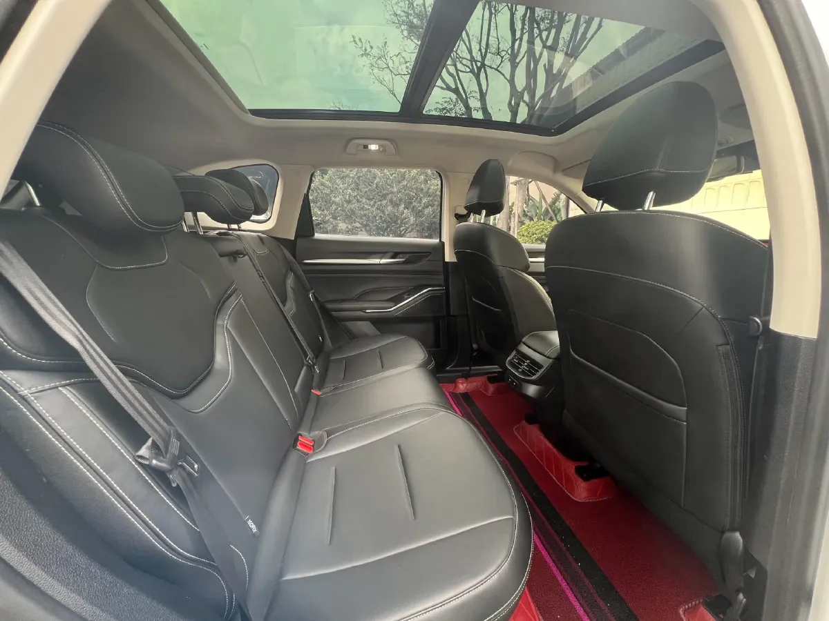 2021 Haval H6 1.5T 169HP L4 7DCT,autocango,china used car exporter,china ev exporter,chinese used car exporter,chinese used ev exporter