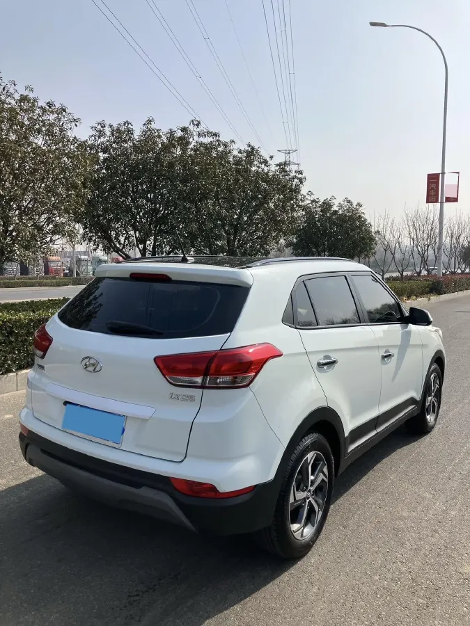 2017 Hyundai ix25 1.6L 125HP L4 6AT,autocango,china used car exporter,china ev exporter,chinese used car exporter,chinese used ev exporter