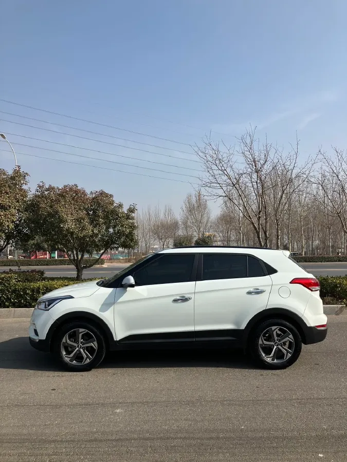 2017 Hyundai ix25 1.6L 125HP L4 6AT,autocango,china used car exporter,china ev exporter,chinese used car exporter,chinese used ev exporter