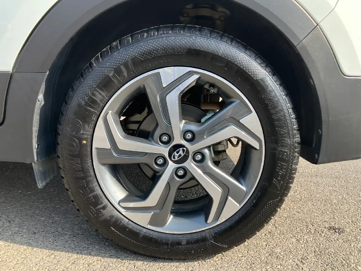 2017 Hyundai ix25 1.6L 125HP L4 6AT,autocango,china used car exporter,china ev exporter,chinese used car exporter,chinese used ev exporter