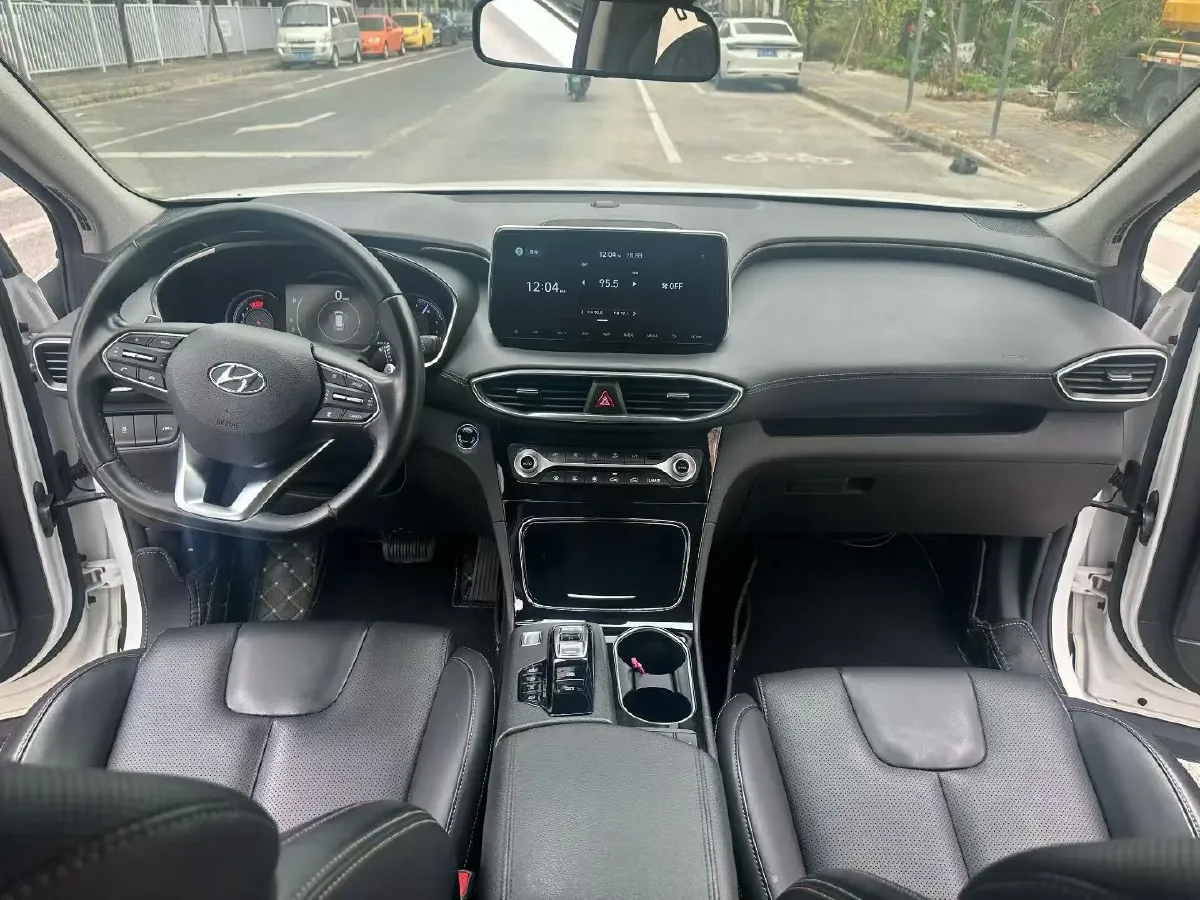 2019 Hyundai Santafe 2.0T 240HP L4 8AT,autocango,china used car exporter,china ev exporter,chinese used car exporter,chinese used ev exporter