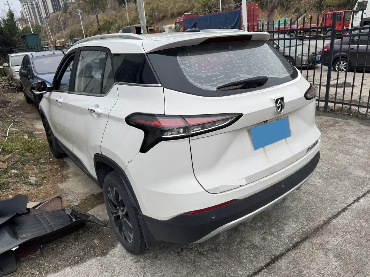 2019 Geely Emgrand GS 1.8L 133HP L4 6MT,autocango,china used car exporter,china ev exporter,chinese used car exporter,chinese used ev exporter