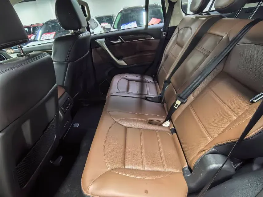 2017 Haval H9 2.0T 252HP L4 8AT,autocango,china used car exporter,china ev exporter,chinese used car exporter,chinese used ev exporter