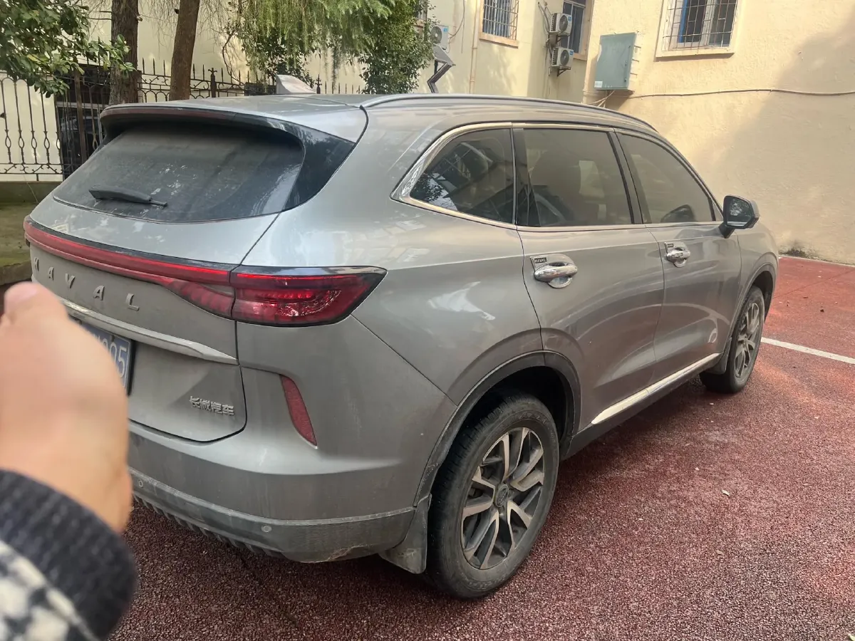 2021 Haval H6 1.5T 169HP L4 7DCT,autocango,china used car exporter,china ev exporter,chinese used car exporter,chinese used ev exporter