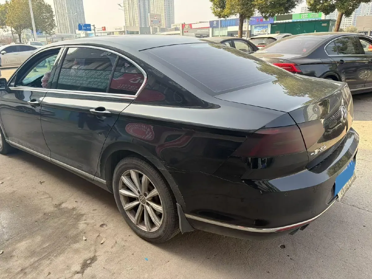 2018 Volkswagen Magotan 1.8T 180HP L4 7DCT,autocango,china used car exporter,china ev exporter,chinese used car exporter,chinese used ev exporter