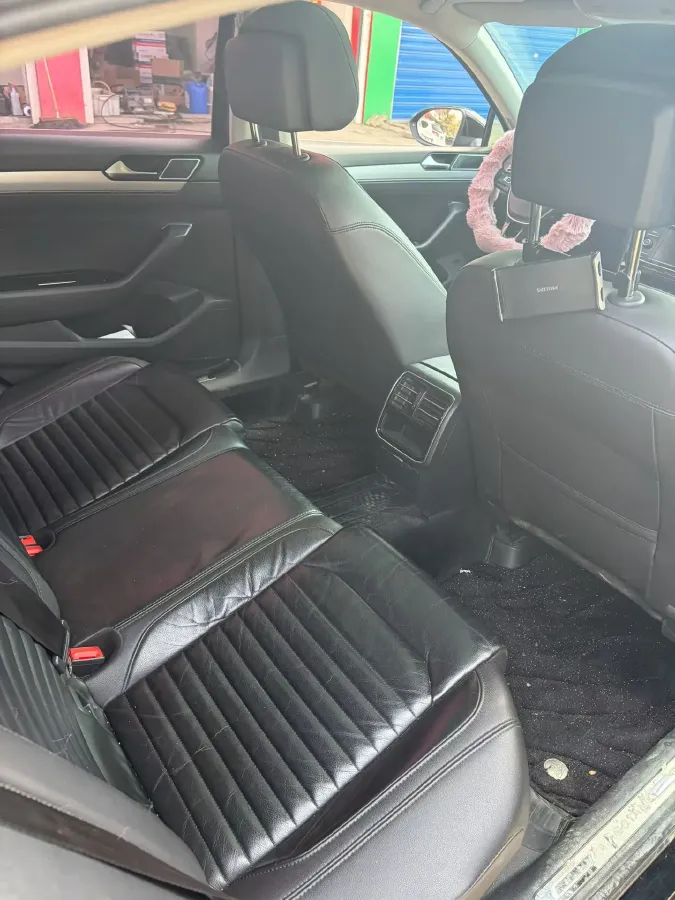 2018 Volkswagen Magotan 1.8T 180HP L4 7DCT,autocango,china used car exporter,china ev exporter,chinese used car exporter,chinese used ev exporter