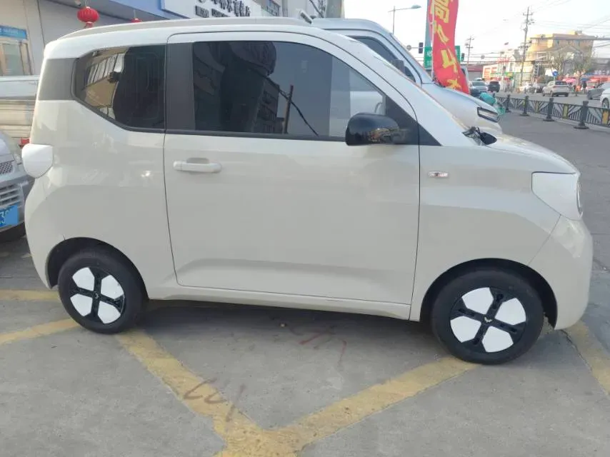 2024 WuLing HongGuang MINI EV BEV 17.3KWH,autocango,china used car exporter,china ev exporter,chinese used car exporter,chinese used ev exporter