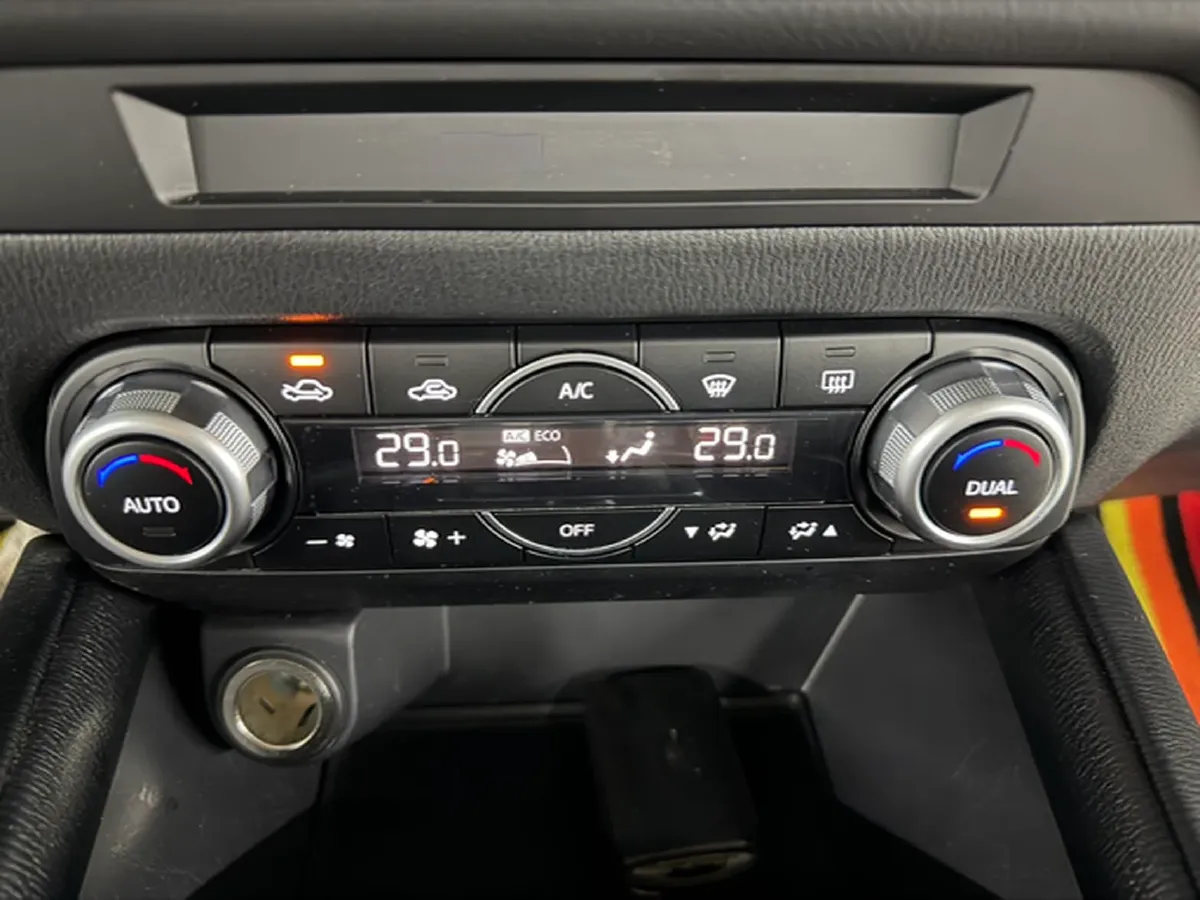 2022 Hyundai Tucson 2.0L 150HP L4 6AT Hybrid,autocango,china used car exporter,china ev exporter,chinese used car exporter,chinese used ev exporter