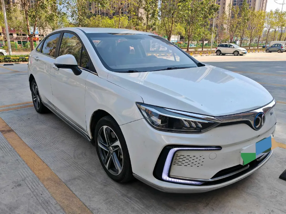 2018 BeiJing Auto EU5 BEV 53.66KWH,autocango,china used car exporter,china ev exporter,chinese used car exporter,chinese used ev exporter