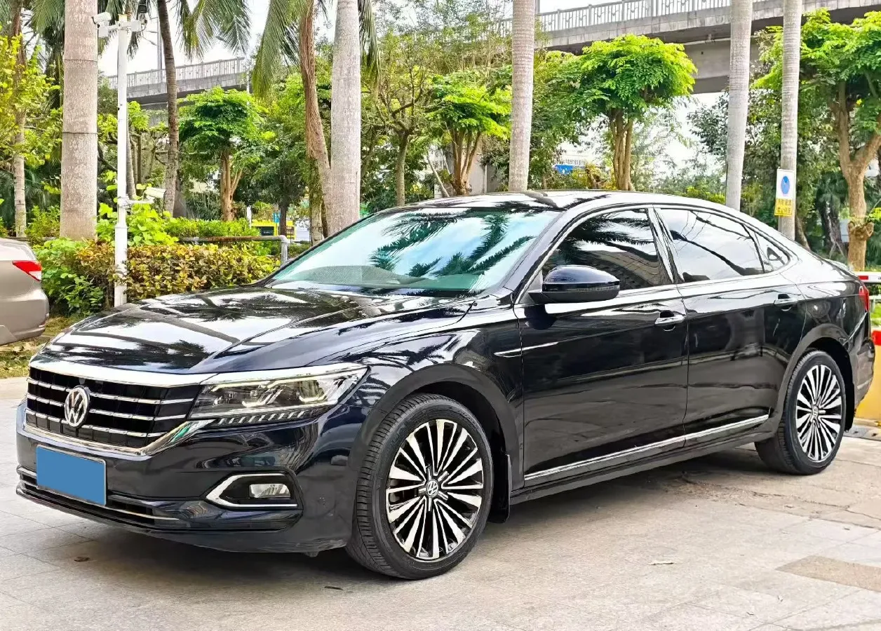 2019 Volvo V40 1.5T 152HP L4 6AT,autocango,china used car exporter,china ev exporter,chinese used car exporter,chinese used ev exporter