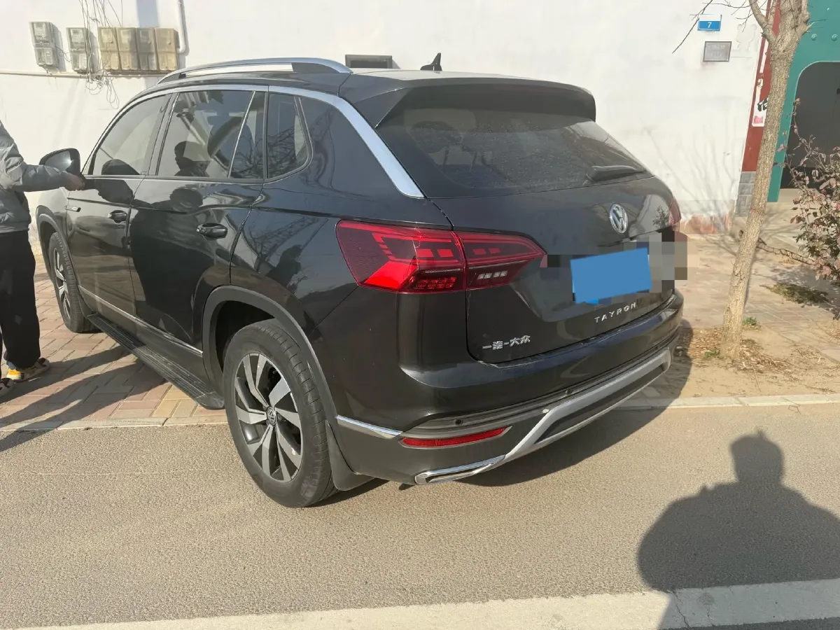 2020 Volkswagen Tayron 2.0T 186HP L4 7DCT,autocango,china used car exporter,china ev exporter,chinese used car exporter,chinese used ev exporter