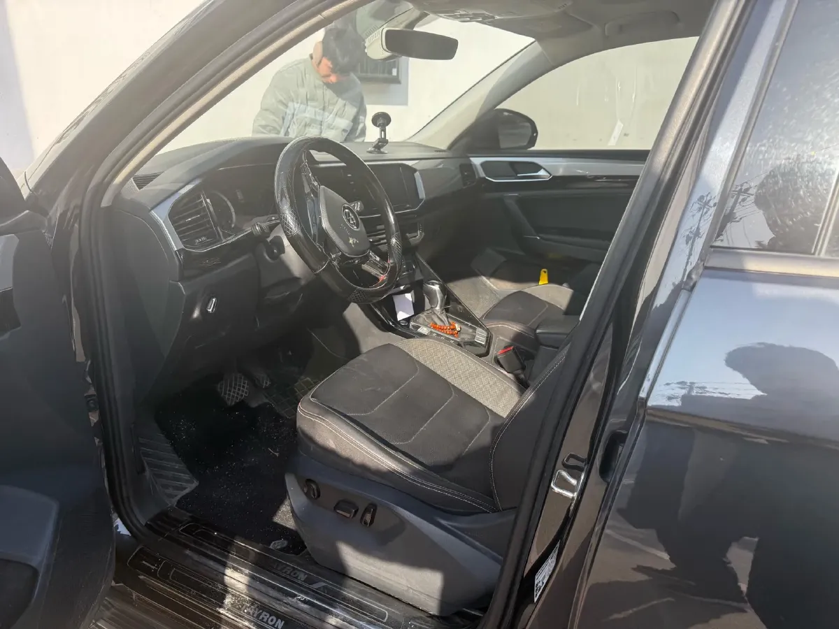 2020 Volkswagen Tayron 2.0T 186HP L4 7DCT,autocango,china used car exporter,china ev exporter,chinese used car exporter,chinese used ev exporter