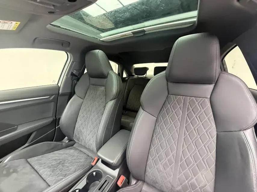 2022 Audi A3 1.4T 150HP L4 7DCT,autocango,china used car exporter,china ev exporter,chinese used car exporter,chinese used ev exporter