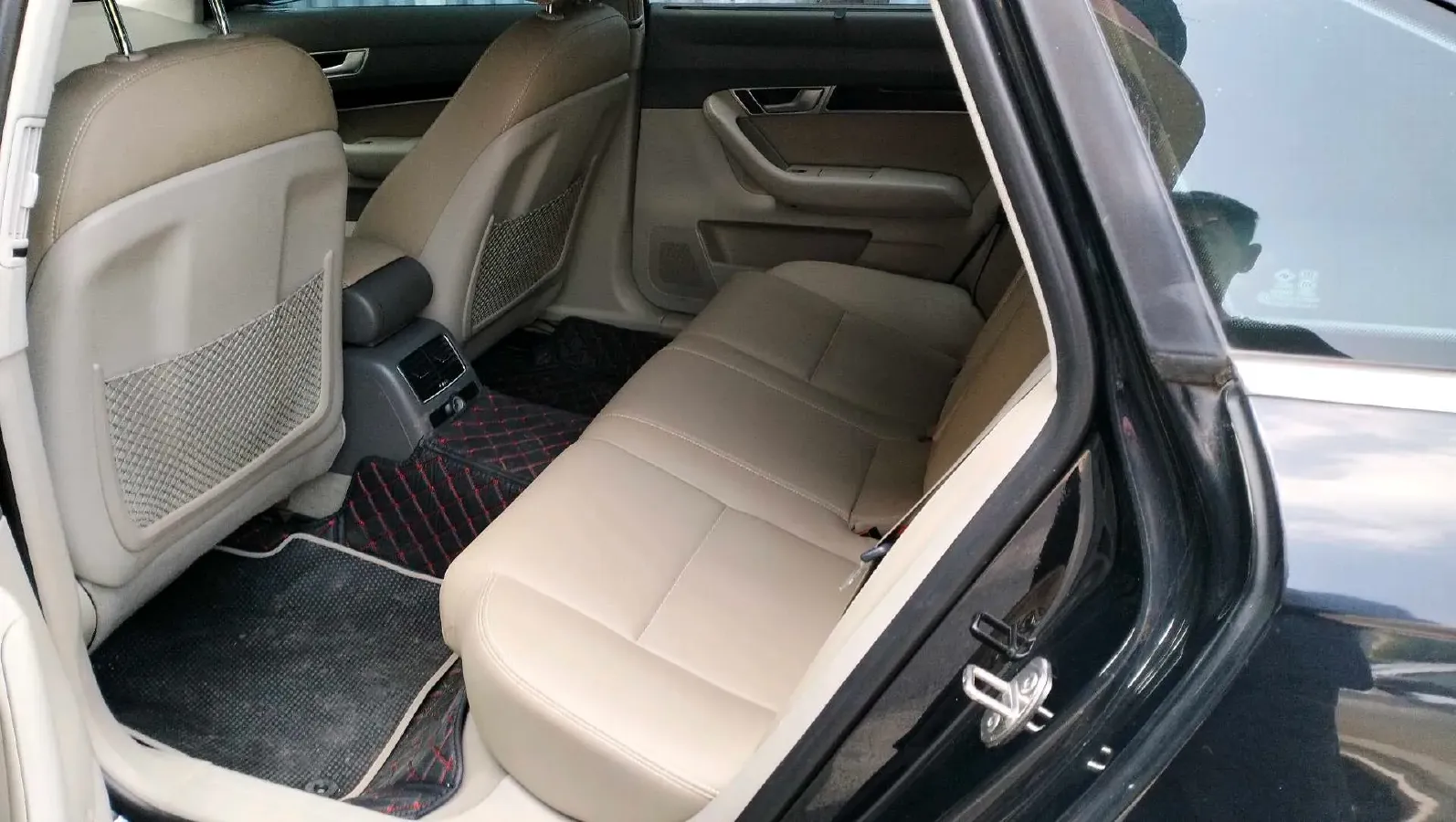 2018 BYD e5 BEV 60.48KWH,autocango,china used car exporter,china ev exporter,chinese used car exporter,chinese used ev exporter