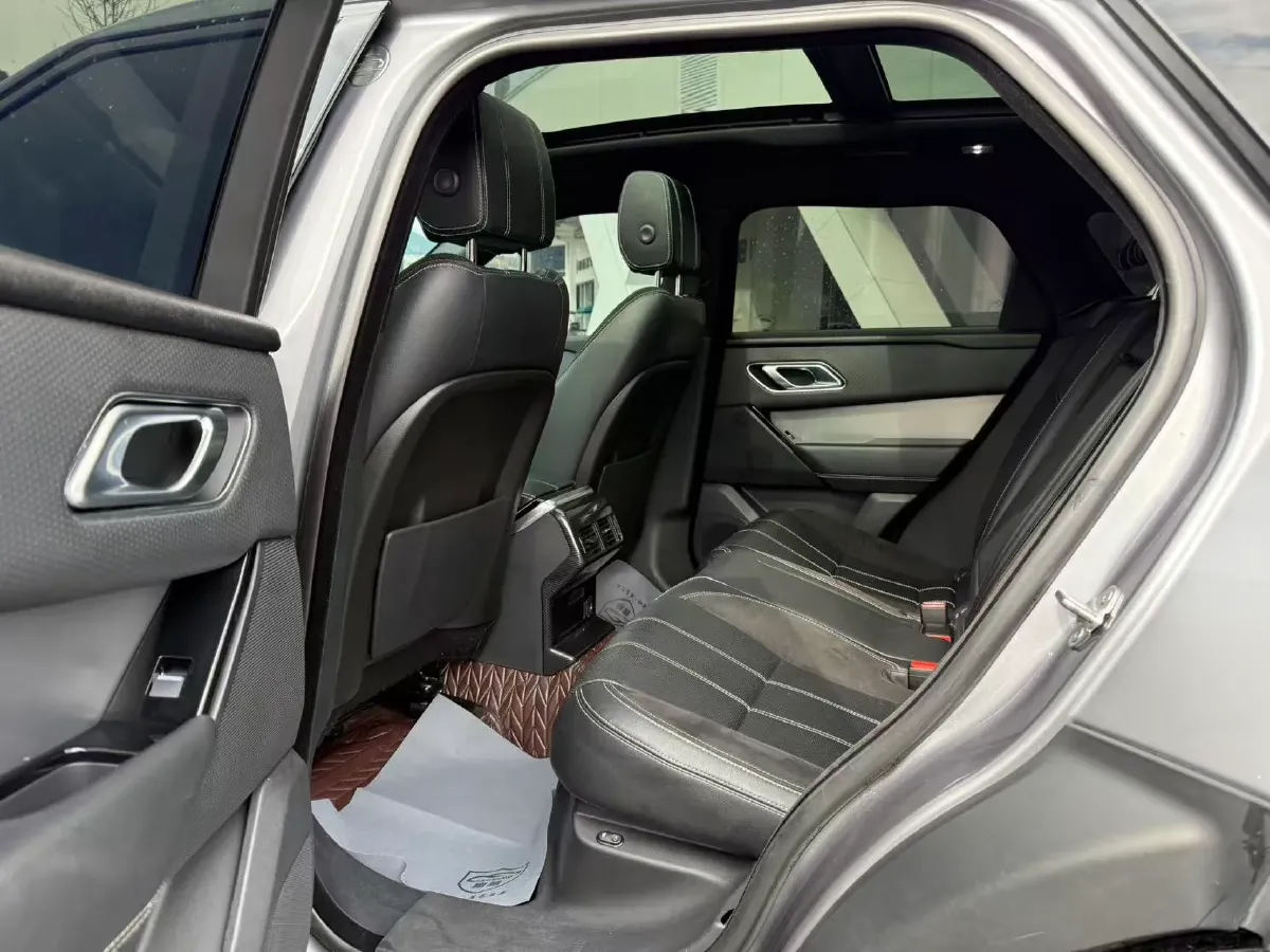 2020 Land Rover Range Rover Velar 2.0T 250HP L4 8AT,autocango,china used car exporter,china ev exporter,chinese used car exporter,chinese used ev exporter