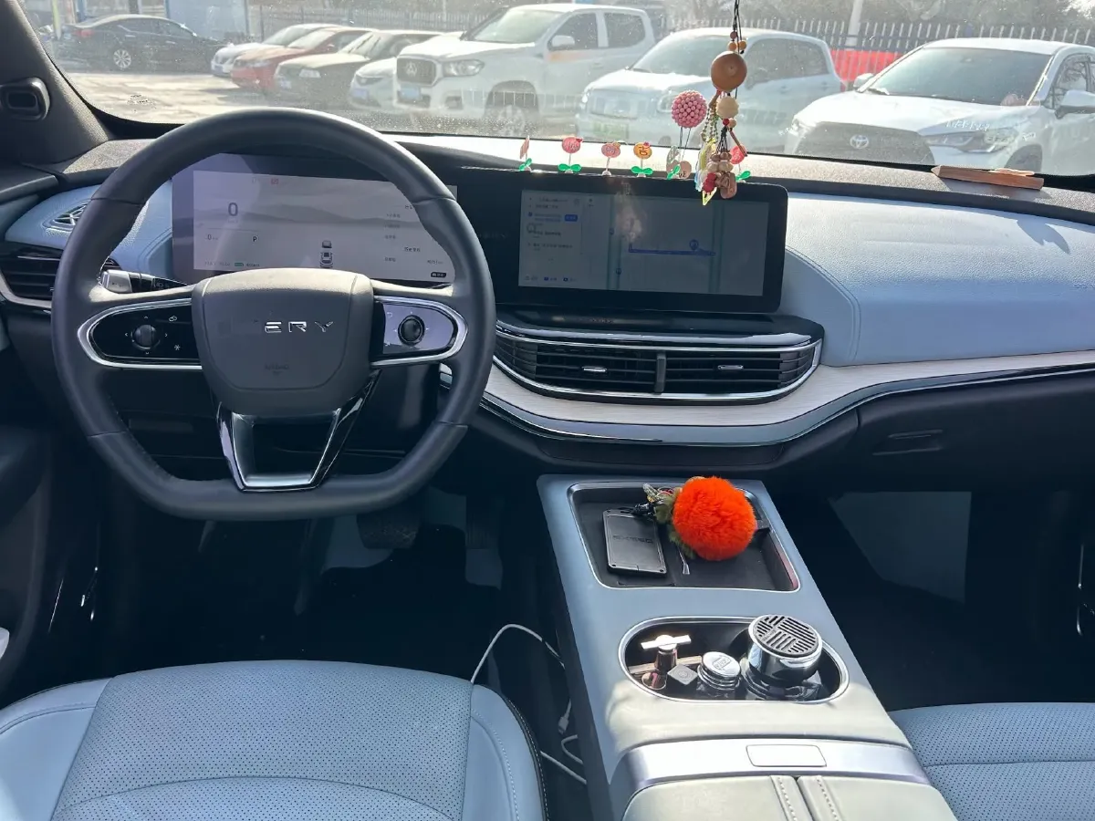 2023 Chery EV eQ7 BEV 67.12KWH,autocango,china used car exporter,china ev exporter,chinese used car exporter,chinese used ev exporter