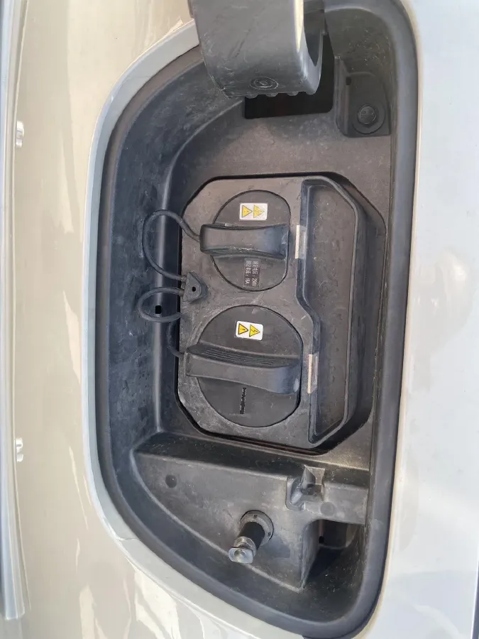 2025 WuLing HongGuang MINI EV BEV 16.2KWH,autocango,china used car exporter,china ev exporter,chinese used car exporter,chinese used ev exporter