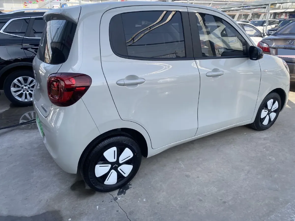 2025 WuLing HongGuang MINI EV BEV 16.2KWH,autocango,china used car exporter,china ev exporter,chinese used car exporter,chinese used ev exporter