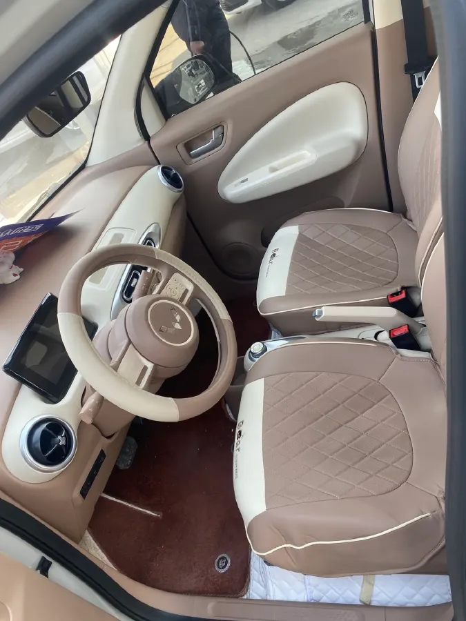 2025 WuLing HongGuang MINI EV BEV 16.2KWH,autocango,china used car exporter,china ev exporter,chinese used car exporter,chinese used ev exporter