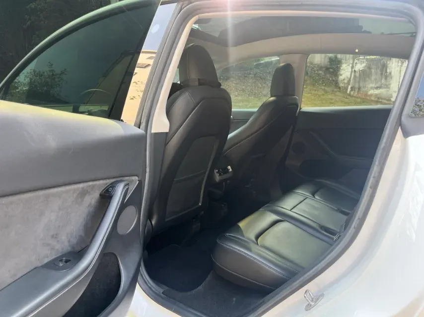 2022 Tesla Model Y BEV 60KWH,autocango,china used car exporter,china ev exporter,chinese used car exporter,chinese used ev exporter