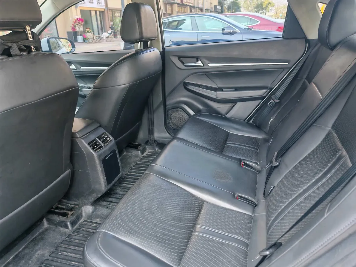 2021 Weltmeister E.5 BEV 49.92KWH,autocango,china used car exporter,china ev exporter,chinese used car exporter,chinese used ev exporter