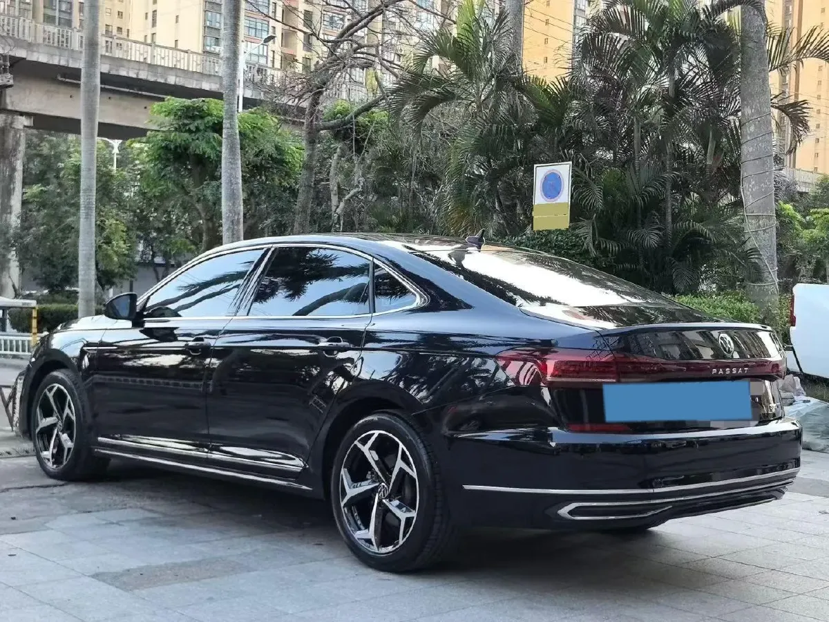 2023 Volkswagen Passat 2.0T 186HP L4 7DCT,autocango,china used car exporter,china ev exporter,chinese used car exporter,chinese used ev exporter