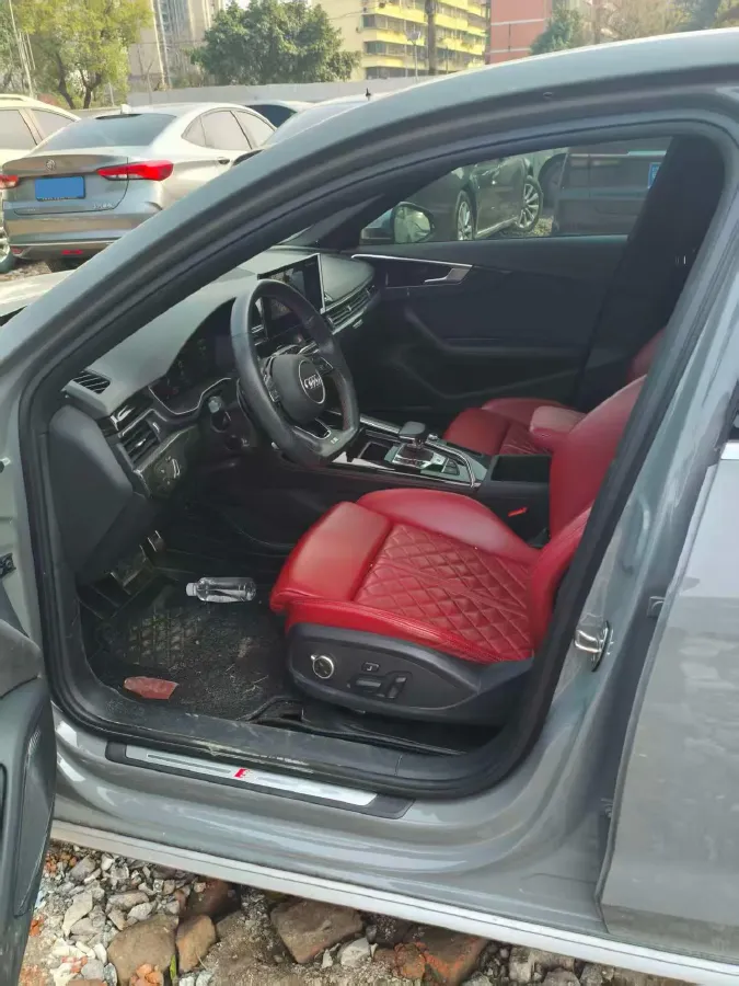 2020 Audi S4 3.0T 354HP V6 8AT,autocango,china used car exporter,china ev exporter,chinese used car exporter,chinese used ev exporter