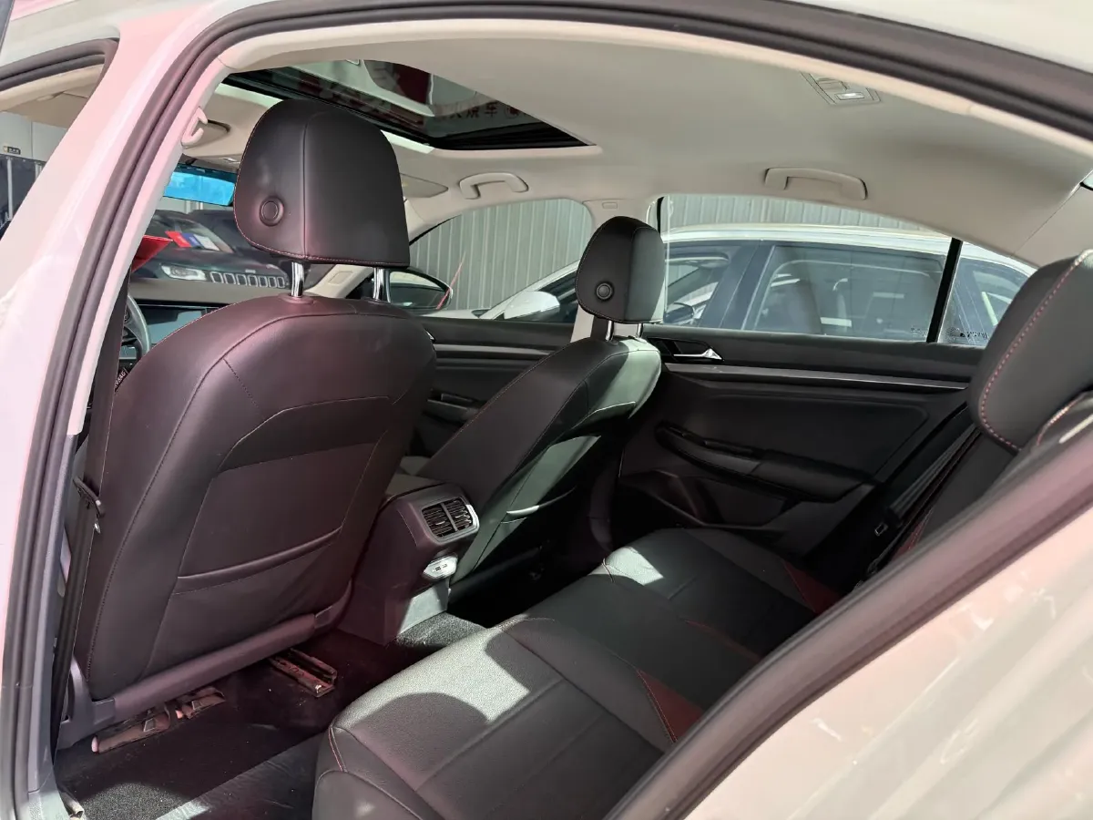 2020 Volkswagen Bora 1.5L 113HP L4 6AT,autocango,china used car exporter,china ev exporter,chinese used car exporter,chinese used ev exporter