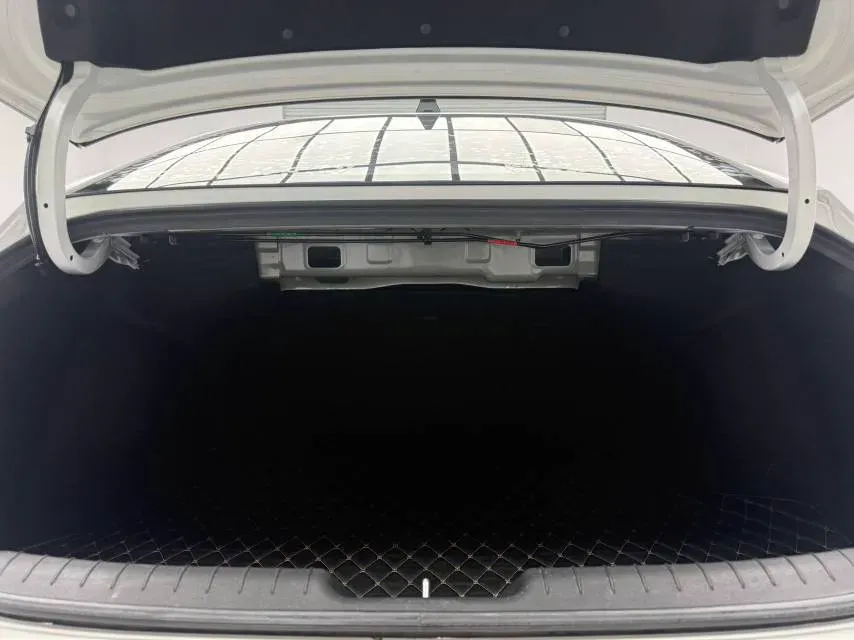 2022 Hyundai Elantra 1.5L 115HP L4 CVT,autocango,china used car exporter,china ev exporter,chinese used car exporter,chinese used ev exporter