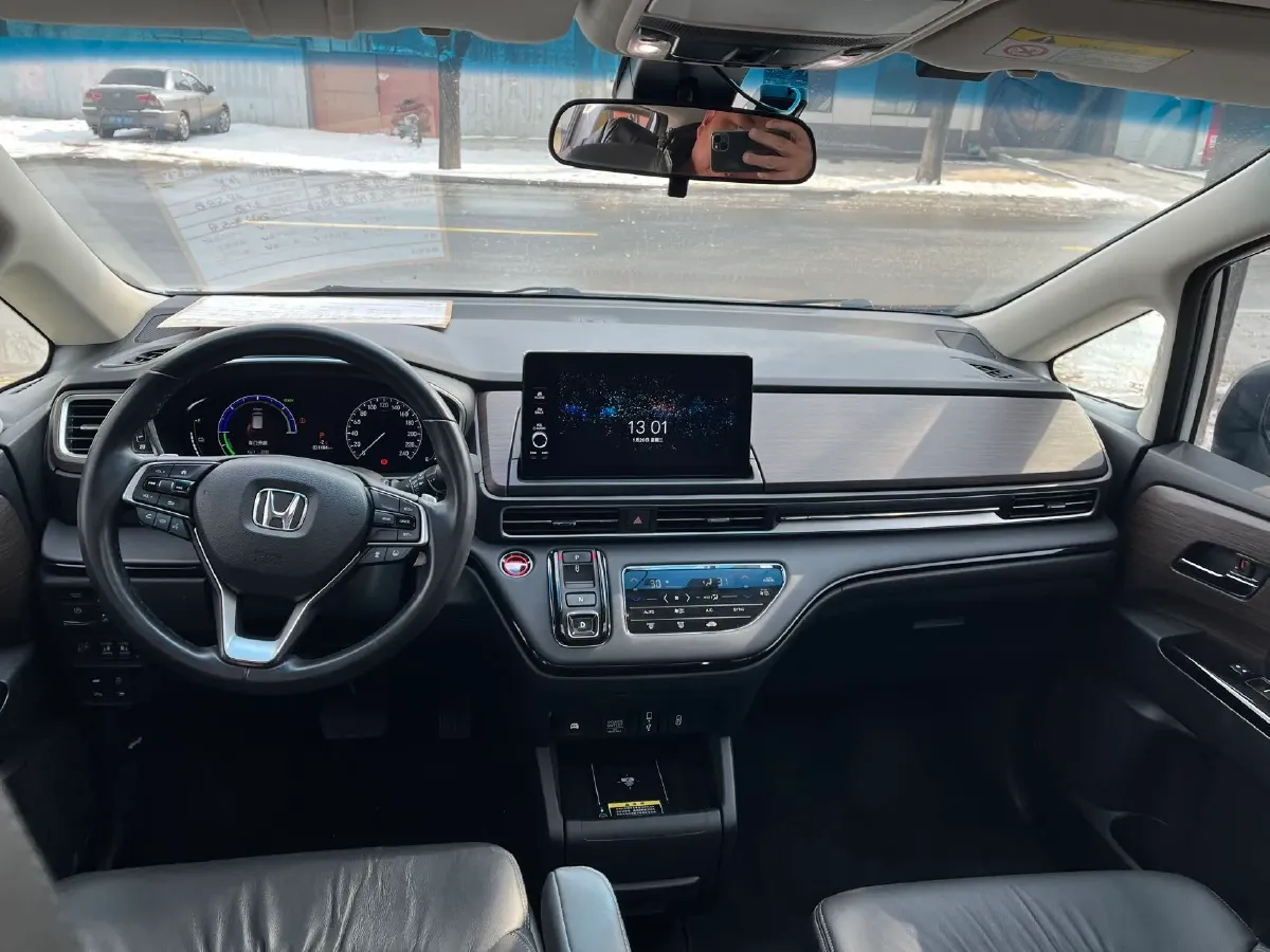 2022 Honda Odyssey 2.0L 146HP L4 E-CVT Hybrid,autocango,china used car exporter,china ev exporter,chinese used car exporter,chinese used ev exporter