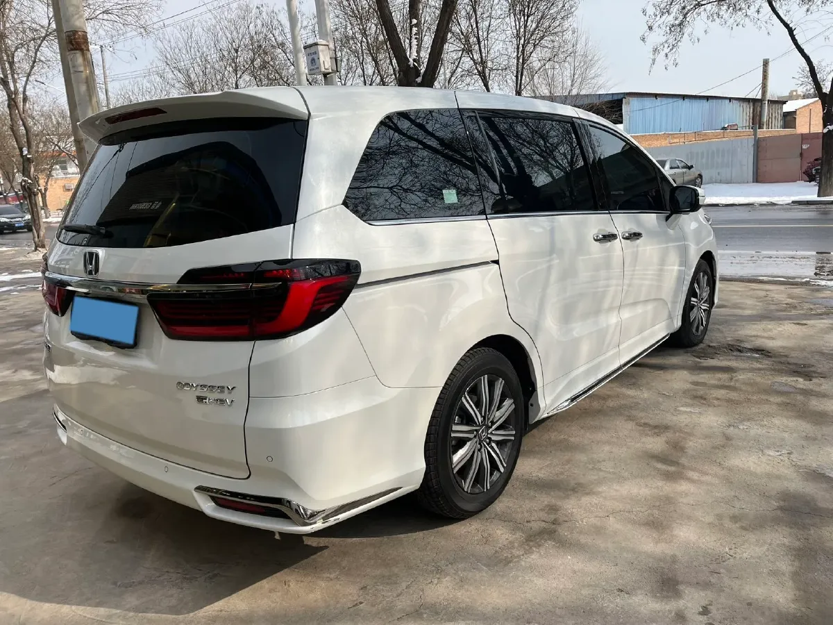 2022 Honda Odyssey 2.0L 146HP L4 E-CVT Hybrid,autocango,china used car exporter,china ev exporter,chinese used car exporter,chinese used ev exporter