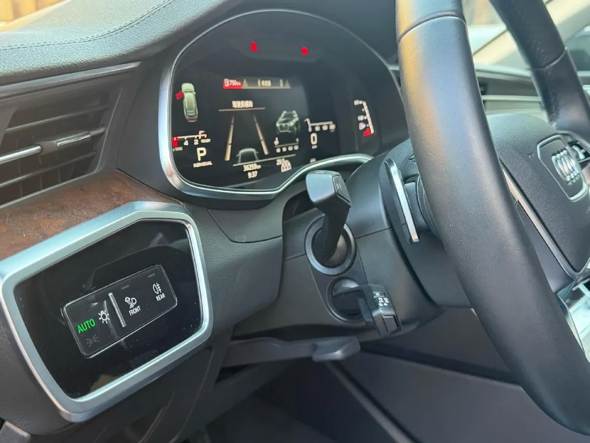 2021 Audi A6 3.0T 340HP V6 7DCT,autocango,china used car exporter,china ev exporter,chinese used car exporter,chinese used ev exporter